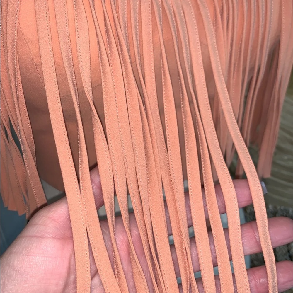 🎀BeBe Dry Cleaned Fringed Peach Crop Top - Picture 3 of 8